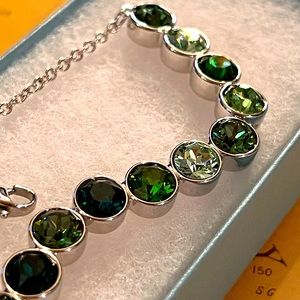 Swarovski Touchstone Glimmer Green necklace